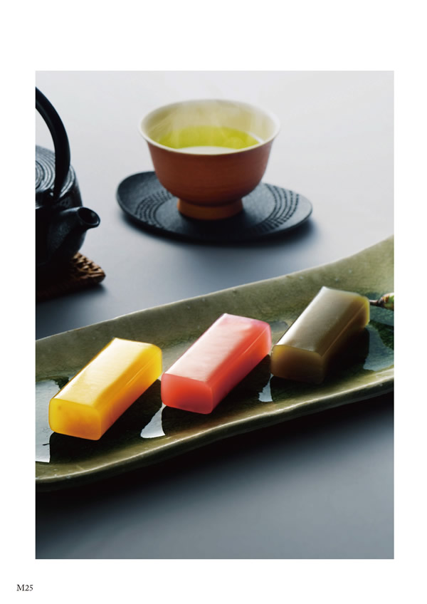 カタログギフト・サンプル：ハーモニック 美食万彩 5,000円コース 24ページ