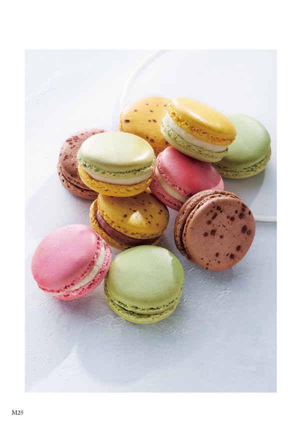 カタログギフト・サンプル：ハーモニック 美食万彩 6,000円コース 24ページ