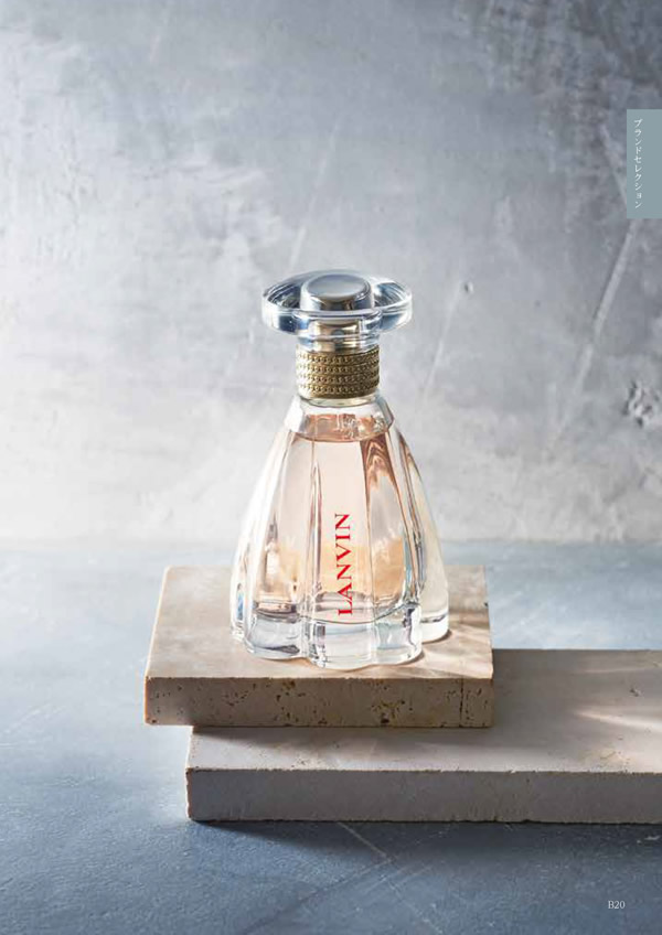 カタログギフト・サンプル：ハーモニック コロン 10,900円コース 31ページ