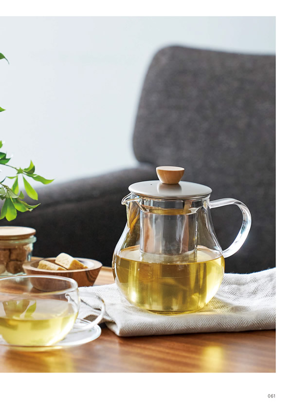 カタログギフト・サンプル：ハーモニック やさしいみらい 4,900円コース 61ページ